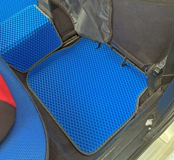 Ворсовые коврики на Volkswagen Passat B3 1988&nbsp;-&nbsp;1994 в Чебоксарах