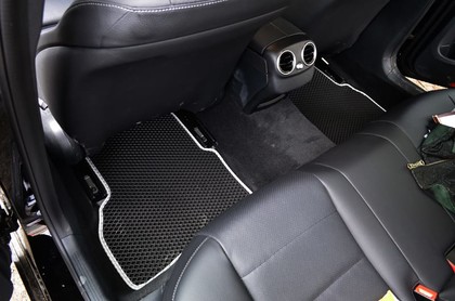Ворсовые коврики на Mercedes C (W205) 2014 - 2023 в Чебоксарах Ворсовые коврики на Mercedes C (W205) 2014 - 2023 в Чебоксарах