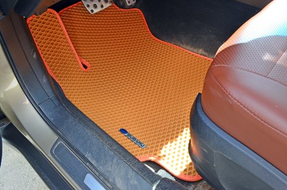 Ворсовые коврики на Subaru Forester III 2007 - 2013 в Чебоксарах Ворсовые коврики на Subaru Forester III 2007 - 2013 в Чебоксарах