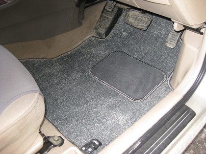 Ворсовые коврики на Nissan Bluebird Sylphy (G10) 2000 - 2006 в Чебоксарах Ворсовые коврики на Nissan Bluebird Sylphy (G10) 2000 - 2006 в Чебоксарах