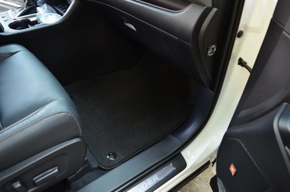 Ворсовые коврики на Toyota Highlander III 2013 - 2020 в Чебоксарах Ворсовые коврики на Toyota Highlander III 2013 - 2020 в Чебоксарах