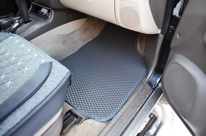 Ворсовые коврики на Mitsubishi Pajero Sport I 1998 - 2009 в Чебоксарах Ворсовые коврики на Mitsubishi Pajero Sport I 1998 - 2009 в Чебоксарах