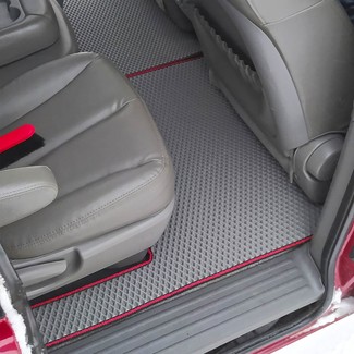 Ворсовые коврики на KIA Carnival II 2006&nbsp;-&nbsp;2014 в Чебоксарах