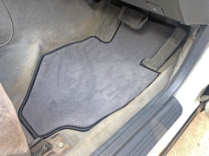 Ворсовые коврики на Toyota Crown (S140) 1991&nbsp;-&nbsp;1995 в Чебоксарах