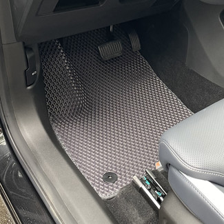 Ворсовые коврики на Geely Atlas II 2023 - 2026 в Чебоксарах Ворсовые коврики на Geely Atlas II 2023 - 2026 в Чебоксарах