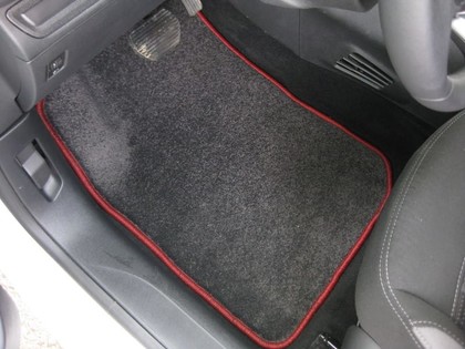 Ворсовые коврики на Peugeot 208 2012 - 2019 в Чебоксарах Ворсовые коврики на Peugeot 208 2012 - 2019 в Чебоксарах