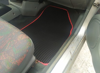 Ворсовые коврики на Nissan Micra (K11) 1992&nbsp;-&nbsp;2003 в Чебоксарах