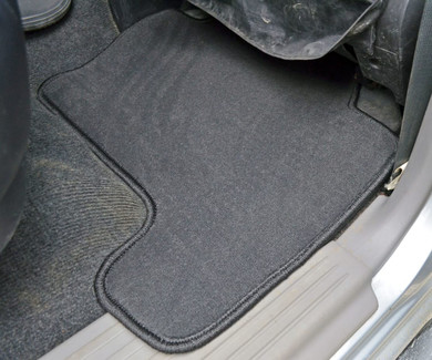 Ворсовые коврики на Mitsubishi Montero Sport II 2008&nbsp;-&nbsp;2016 в Чебоксарах