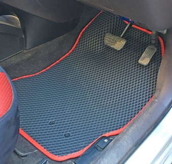 Ворсовые коврики на Toyota iQ 2008 - 2016 в Чебоксарах Ворсовые коврики на Toyota iQ 2008 - 2016 в Чебоксарах