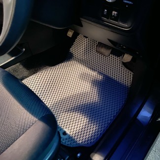 Ворсовые коврики на Toyota Wish II 2009&nbsp;-&nbsp;2017 в Чебоксарах