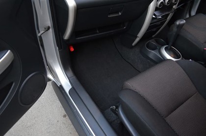 Ворсовые коврики на Toyota Ist I 2002 - 2007 в Чебоксарах Ворсовые коврики на Toyota Ist I 2002 - 2007 в Чебоксарах