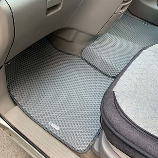 Ворсовые коврики на Toyota Estima II 2000&nbsp;-&nbsp;2005 в Чебоксарах