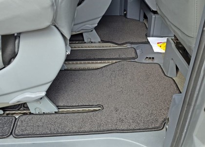 Ворсовые коврики на Mercedes Viano (W639) 2003 - 2014 в Чебоксарах Ворсовые коврики на Mercedes Viano (W639) 2003 - 2014 в Чебоксарах
