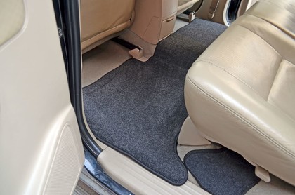 Ворсовые коврики на Toyota Fortuner I 2004&nbsp;-&nbsp;2015 в Чебоксарах
