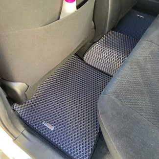 Ворсовые коврики на Toyota Corolla Axio (E16) 2012&nbsp;-&nbsp;2026 в Чебоксарах