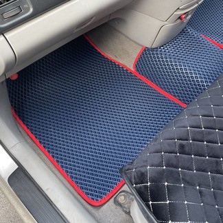 Ворсовые коврики на Toyota Opa 2000 - 2005 в Чебоксарах Ворсовые коврики на Toyota Opa 2000 - 2005 в Чебоксарах