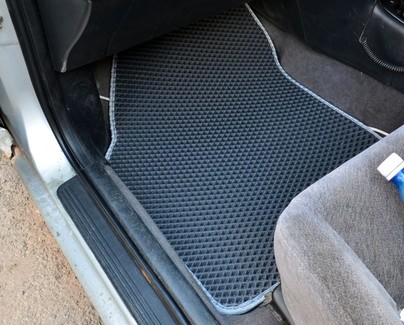 Ворсовые коврики на Nissan Primera (P11) 1996&nbsp;-&nbsp;2002 в Чебоксарах