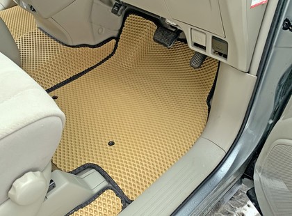 Ворсовые коврики на Toyota Estima III 2006&nbsp;-&nbsp;2019 в Чебоксарах