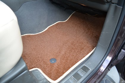 Ворсовые коврики на Nissan Navara III 2004 - 2015 в Чебоксарах Ворсовые коврики на Nissan Navara III 2004 - 2015 в Чебоксарах