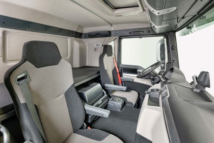 Ворсовые коврики на MAN TGA узкая кабина 2000&nbsp;-&nbsp;2020 в Чебоксарах