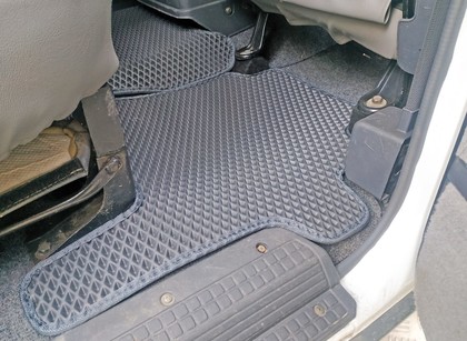 Ворсовые коврики на Nissan Patrol (Y60) 1987&nbsp;-&nbsp;1997 в Чебоксарах