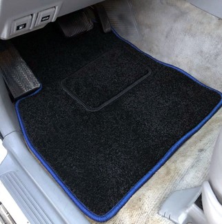 Ворсовые коврики на Lexus LX 470 1997 - 2007 в Чебоксарах Ворсовые коврики на Lexus LX 470 1997 - 2007 в Чебоксарах