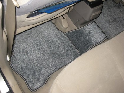 Ворсовые коврики на Nissan Bluebird Sylphy (G10) 2000 - 2006 в Чебоксарах Ворсовые коврики на Nissan Bluebird Sylphy (G10) 2000 - 2006 в Чебоксарах