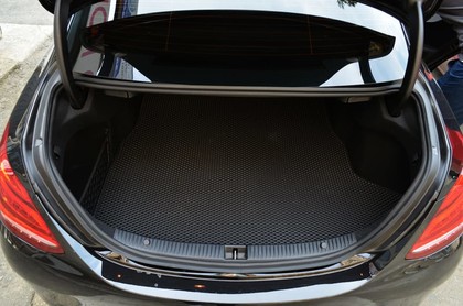 Ворсовые коврики на Mercedes C (W205) 2014 - 2023 в Чебоксарах Ворсовые коврики на Mercedes C (W205) 2014 - 2023 в Чебоксарах