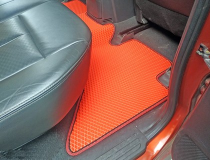 Ворсовые коврики на Isuzu D-max II 2011 - 2021 в Чебоксарах Ворсовые коврики на Isuzu D-max II 2011 - 2021 в Чебоксарах