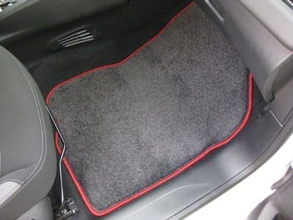 Ворсовые коврики на Peugeot 208 2012 - 2019 в Чебоксарах Ворсовые коврики на Peugeot 208 2012 - 2019 в Чебоксарах