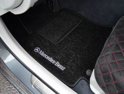 Ворсовые коврики на Mercedes C (W205) 2014 - 2023 в Чебоксарах Ворсовые коврики на Mercedes C (W205) 2014 - 2023 в Чебоксарах