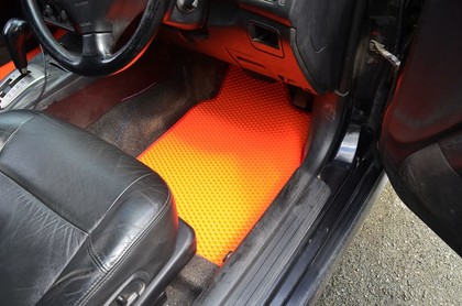 Ворсовые коврики на Mitsubishi Lancer Cedia 2000 - 2004 в Чебоксарах Ворсовые коврики на Mitsubishi Lancer Cedia 2000 - 2004 в Чебоксарах