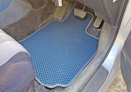 Ворсовые коврики на Toyota Wish I 2003&nbsp;-&nbsp;2009 в Чебоксарах