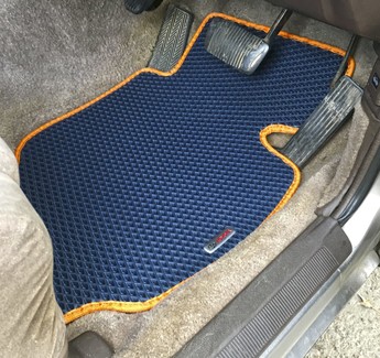 Ворсовые коврики на Toyota Crown (S130) 1987&nbsp;-&nbsp;1999 в Чебоксарах