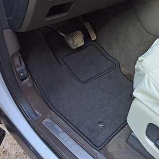 Ворсовые коврики на Land Rover Discovery V 2016 - 2026 в Чебоксарах Ворсовые коврики на Land Rover Discovery V 2016 - 2026 в Чебоксарах