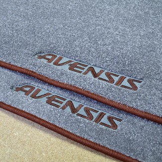 Ворсовые коврики на Toyota Avensis I 1997&nbsp;-&nbsp;2002 в Чебоксарах