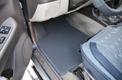 Ворсовые коврики на Mitsubishi Pajero Sport I 1998 - 2009 в Чебоксарах Ворсовые коврики на Mitsubishi Pajero Sport I 1998 - 2009 в Чебоксарах