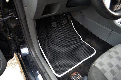 Ворсовые коврики на Ford Focus II 2005 - 2011 в Чебоксарах Ворсовые коврики на Ford Focus II 2005 - 2011 в Чебоксарах