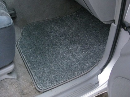 Ворсовые коврики на Toyota Land Cruiser 105 1998 - 2002 в Чебоксарах Ворсовые коврики на Toyota Land Cruiser 105 1998 - 2002 в Чебоксарах