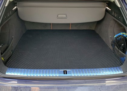 Ворсовые коврики на Audi Q8 e-tron 2022 - 2026 в Чебоксарах Ворсовые коврики на Audi Q8 e-tron 2022 - 2026 в Чебоксарах