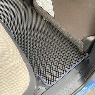 Коврики на Toyota Sienta II 2015 - 2022 в Чебоксарах Коврики на Toyota Sienta II 2015 - 2022 в Чебоксарах