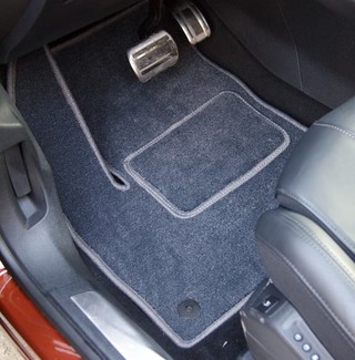 Коврики на Peugeot 3008 II 2016&nbsp;-&nbsp;2026 в Чебоксарах