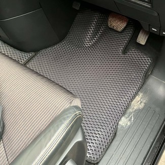 Ворсовые коврики на Nissan Elgrand (E52) 2010&nbsp;-&nbsp;2026 в Чебоксарах