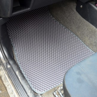 Ворсовые коврики на Nissan Kix 2008 - 2012 в Чебоксарах Ворсовые коврики на Nissan Kix 2008 - 2012 в Чебоксарах