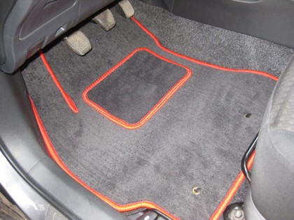 Ворсовые коврики на Toyota Corolla (E15) 2006 - 2013 в Чебоксарах Ворсовые коврики на Toyota Corolla (E15) 2006 - 2013 в Чебоксарах