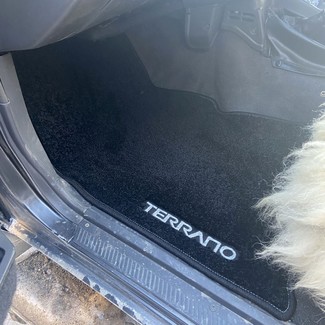 Ворсовые коврики на Nissan Terrano I (WD21) 1985&nbsp;-&nbsp;1995 в Чебоксарах