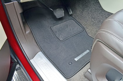 Коврики на Land Rover Range Rover IV 2013 - 2022 в Чебоксарах Коврики на Land Rover Range Rover IV 2013 - 2022 в Чебоксарах