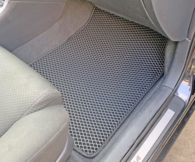 Ворсовые коврики на Toyota Corolla (E12) 2000 - 2007 в Чебоксарах Ворсовые коврики на Toyota Corolla (E12) 2000 - 2007 в Чебоксарах