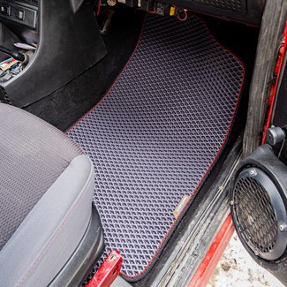 Ворсовые коврики на Lada (ВАЗ) 2101, 2102, 2103, 2104, 2105, 2106, 2107 1970&nbsp;-&nbsp;2012 в Чебоксарах