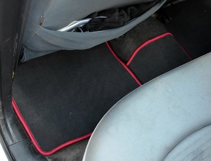 Ворсовые коврики на Mitsubishi Colt 5 1996&nbsp;-&nbsp;2003 в Чебоксарах